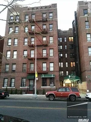 Sold by Highline Residential | media 1