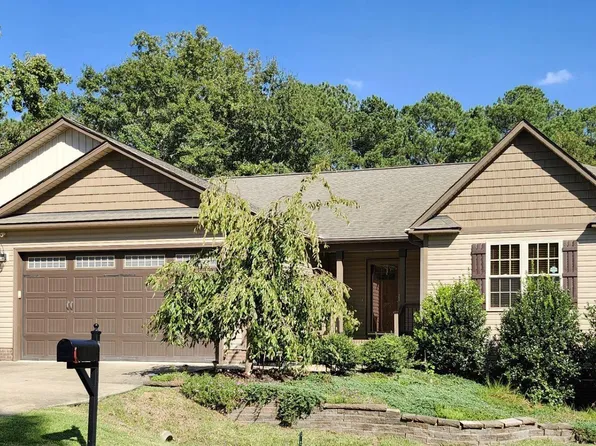 95 Crownside Dr, Four Oaks, NC 27524