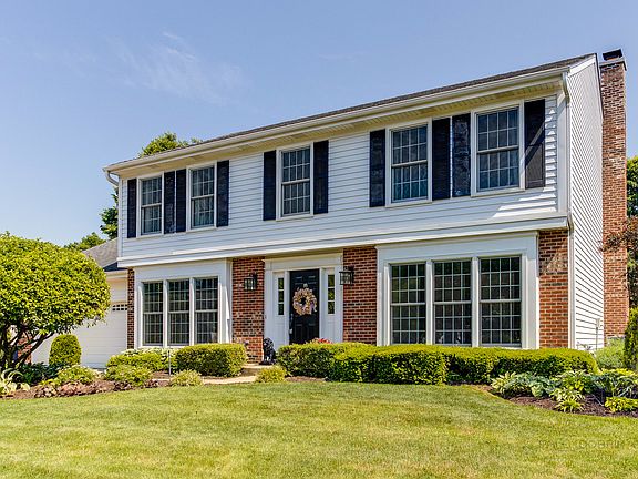 2nd image of 2157 Westfield Dr