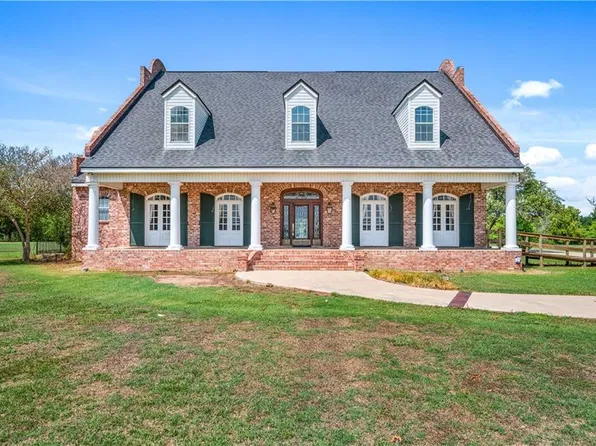 1814 Williams Ave, Natchitoches, LA 71457