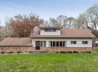 7205 Hazeltine Blvd, Excelsior, MN 55331