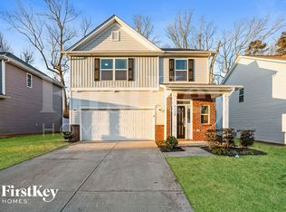 9522 Hamel St, Charlotte, NC 28215
