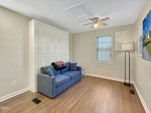 8589 McGhees Mill Rd, Semora, NC 27343