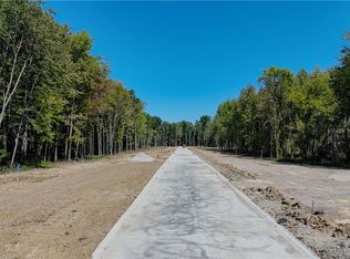 2858 Rocky Ridge Dr, Westlake, OH 44145