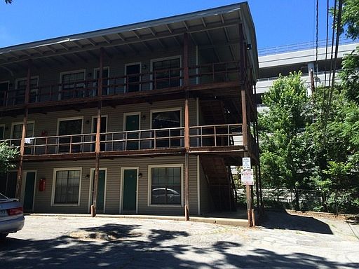 1st image of 110 N Harmon Ave
