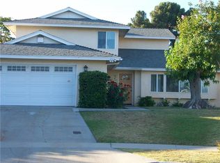 9210 Pinyon Ct, Fontana, CA 92335