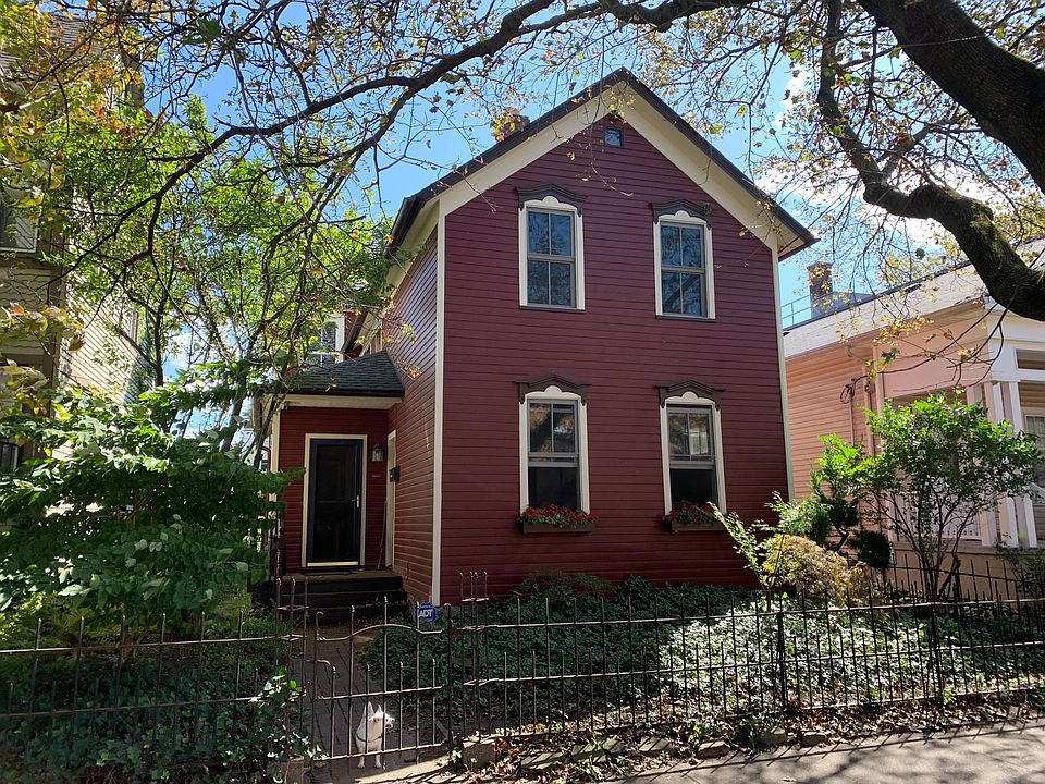 2nd image of 3111 Bridge Ave