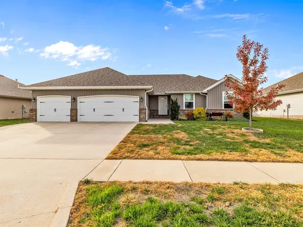 1895 S Lullwood Avenue, Springfield, MO 65802
