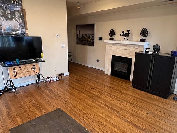 3rd image of 801 S Independence Blvd #C