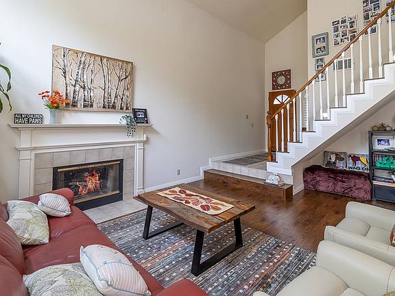 4th image of 28783 Startree Ln