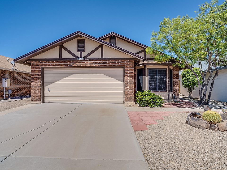 1st image of 8716 W Greenbrian Dr