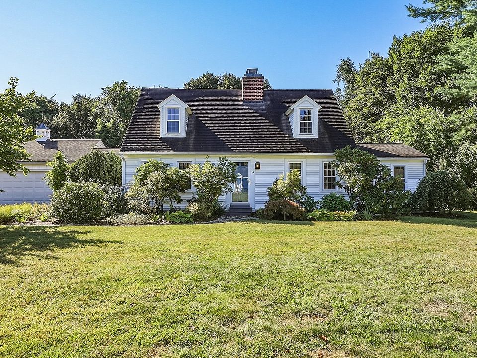 1st image of 16 Hunting Ln