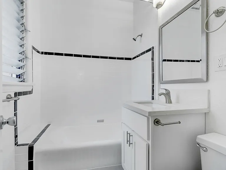 Bathroom Bathroom