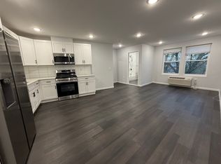 207 Redwood Ave #495, Paterson, NJ 07502