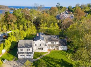 5 Lamplight Ln, Westport, CT 06880