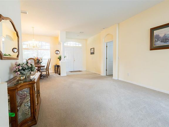 4th image of 1812 Flower Branch Way