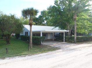 8445 26th St, Vero Beach, FL 32966