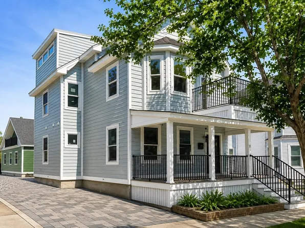 17 Macarthur St, Somerville, MA 02145