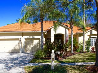 9317 Deer Creek Dr, Tampa, FL 33647