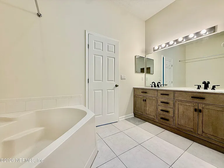 8796 Chambore Dr — Photo 27