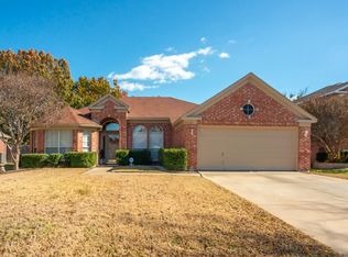 4426 Hanover St, Grand Prairie, TX 75052