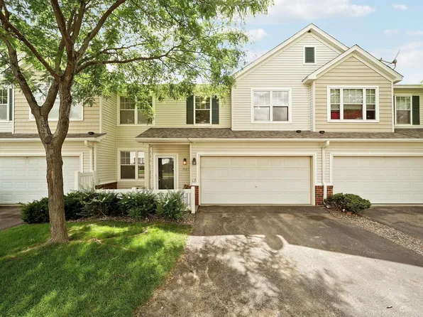 966 Princeton Ave, Shakopee, MN 55379