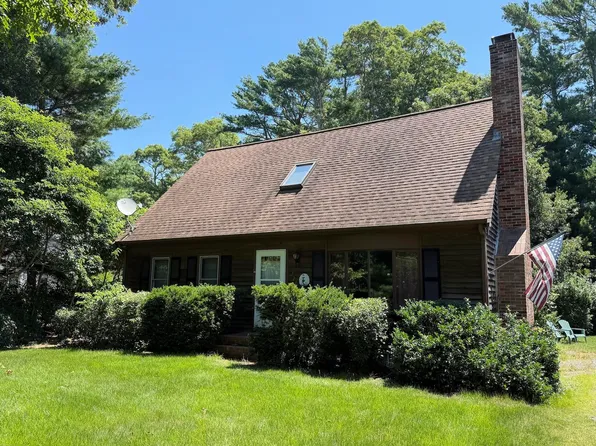 729 Old Barnstable Road, Teaticket, MA 02536