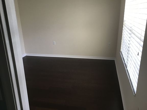 5th image of 10000 SW 52nd Ave APT 33