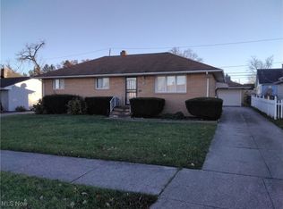 14832 Corridon Ave, Maple Heights, OH 44137