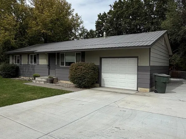 360 Summer St, Rigby, ID 83442