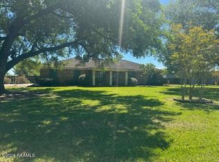 3013 Patoutville Rd, Jeanerette, LA 70544