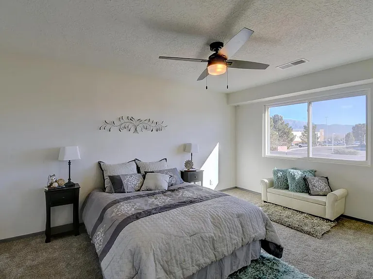4157 Foxwood Trl SE — Photo 9