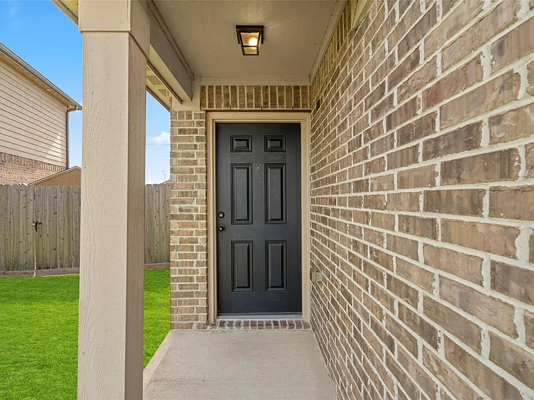 9719 Montana Sapphire Ln — Photo 3