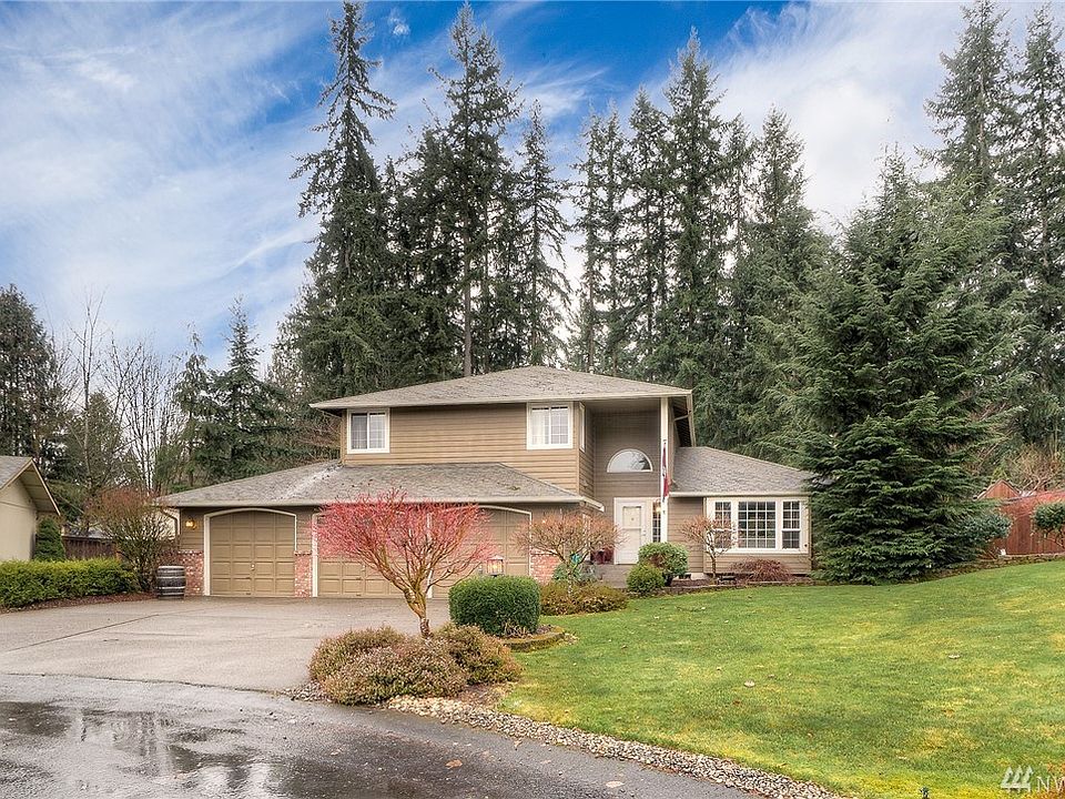 1st image of 10712 219th Avenue Ct E
