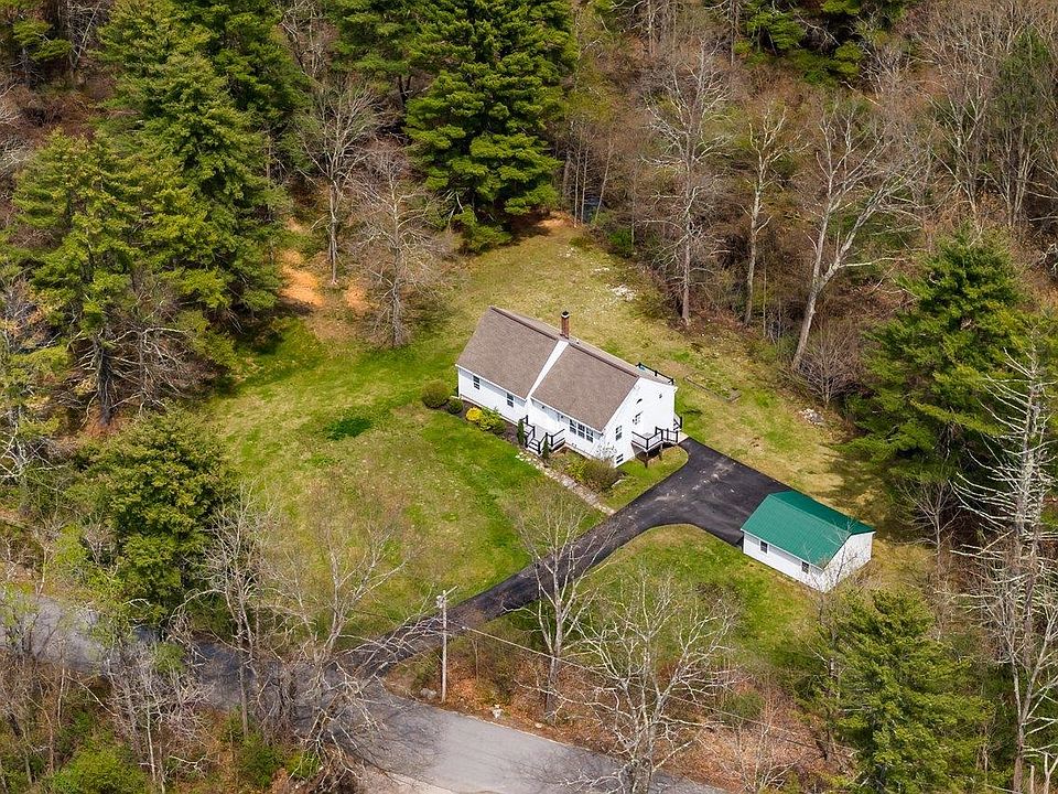 10 Giles Road, East Kingston, NH 03827 Zillow