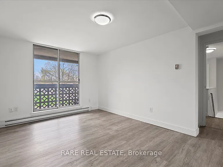 7555 Goreway Dr #157 — Photo 11