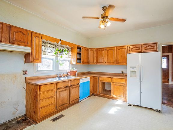 5th image of 407 N Pittman St