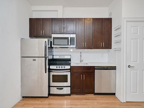 2nd image of 310 E 83rd St #1CD