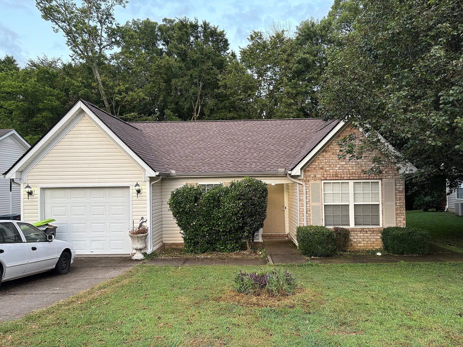 2 bed, 1180 sqft, $1,750 — Photo 1