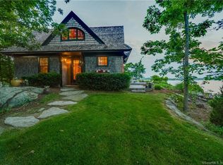 135 S Old Quarry Rd, Guilford, CT 06437