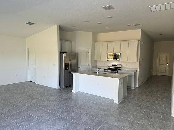 5th image of 3929 Willow Oak Dr