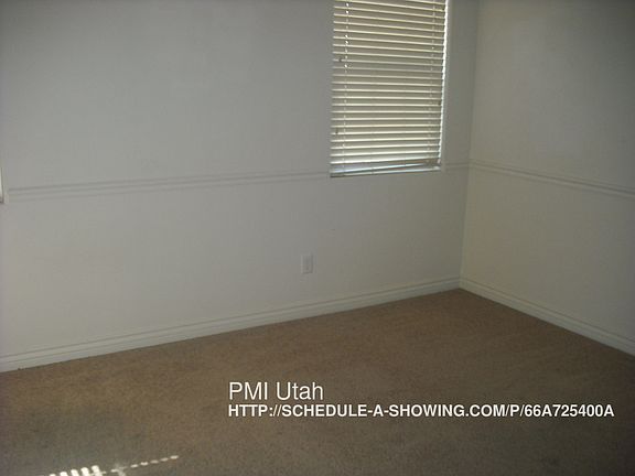 4th image of 685 S 2220 W #2-301