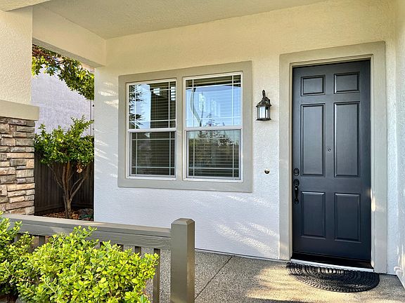 4th image of 6608 Silver Mill Way