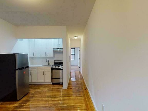 3rd image of 78 W 11th St APT 18
