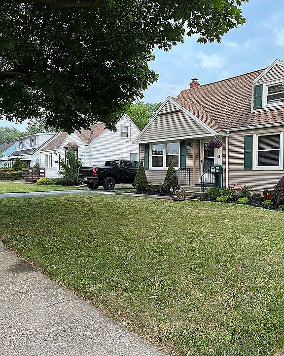 1st image of 81 Yeager Dr