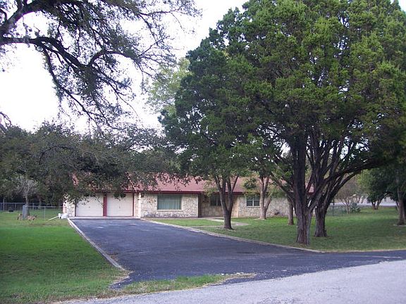 2nd image of 268 Robin Ln