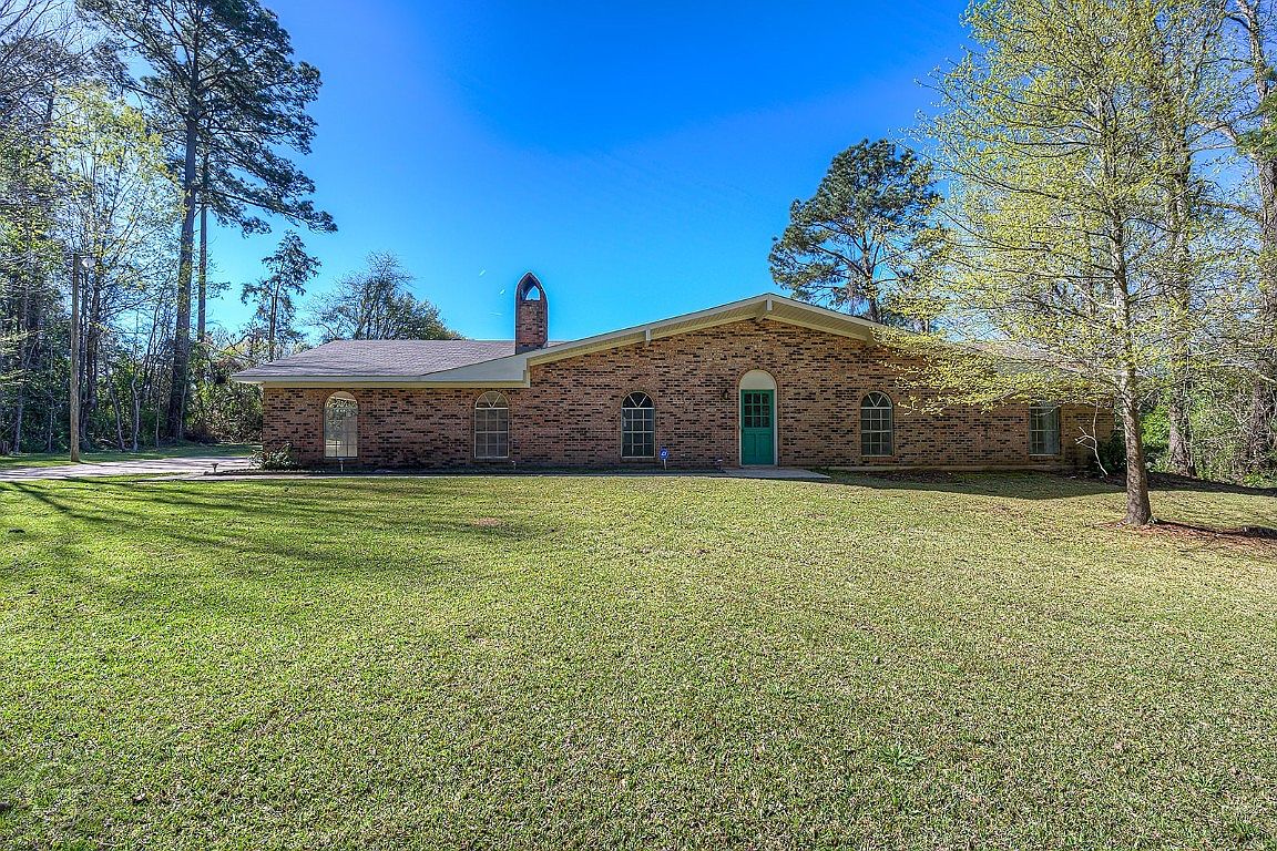 427 Burney St, Coushatta, LA 71019 Zillow
