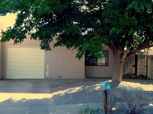 520 Pattie Ln SE, Albuquerque, NM 87123