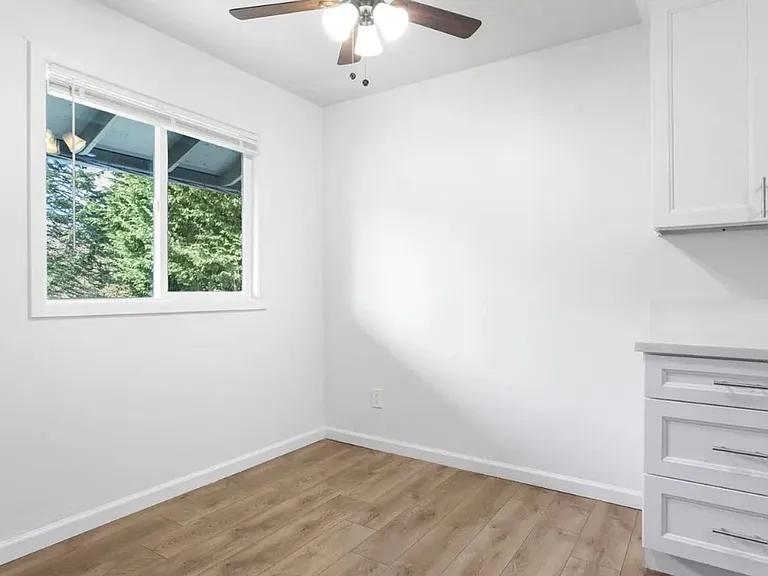 3435 SW 87th Ave — Photo 6