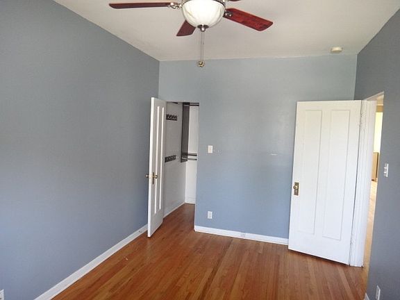 4th image of 944 Pleasant St APT 1L